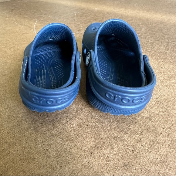 CROCS Classic navy clogs children’s unisex girls 8 or boy’s 9 excellent preowned - Picture 7 of 9